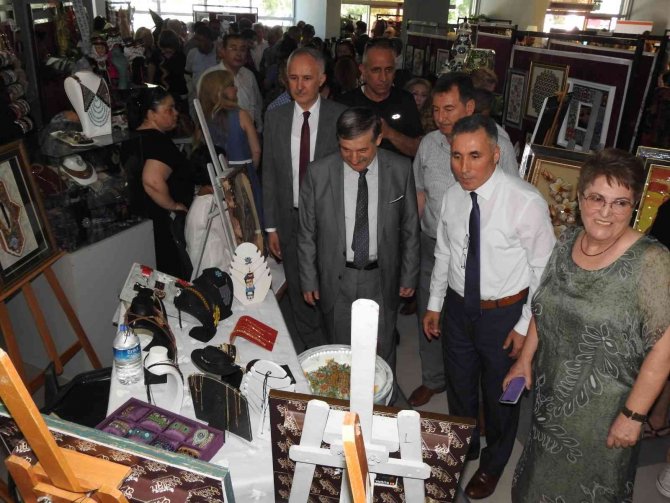 Halk Eğitimden Muhteşem Yıl Sonu Sergisi