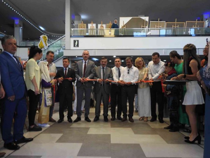 Halk Eğitimden Muhteşem Yıl Sonu Sergisi