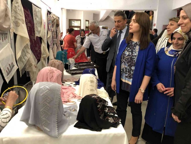 ‘Hayat Boyu Öğrenme’ Sergisi