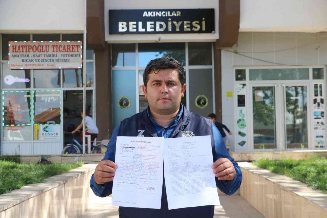 Zabıta Kendisini Darp Ettiğini İleri Sürdüğü Kaymakamdan Şikayetçi Oldu