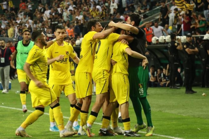 İ̇stanbulspor, Süper Lig’deki 8. İ̇stanbul Takımı Oldu