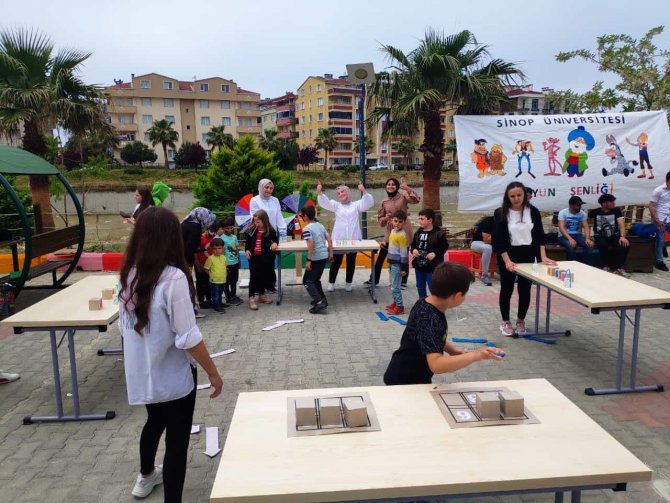 Türkeli Myo’dan Çocuk Oyunları Şenliği