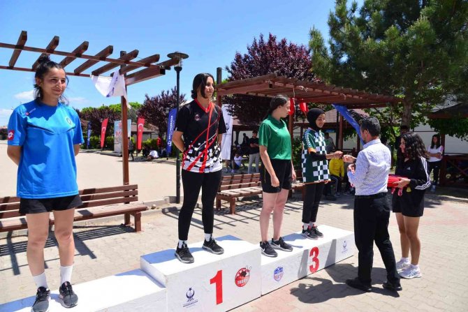 Bocceciler Kıyasıya Yarıştı