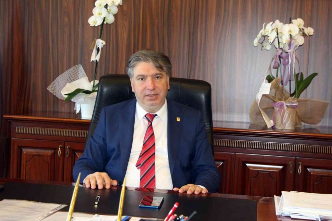 Yalova Üniversitesi Tıp Fakültesi Morfoloji Binasında Hedef Yılsonu