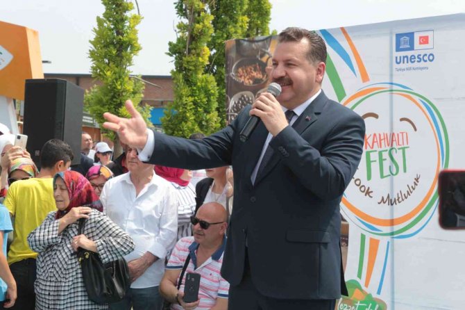 Balıkesir’de Uluslararası Kahvaltı Festivali Başladı