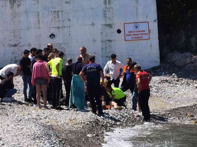 Serinlemek Girdiği Denizde Boğulan Gencin Organları Umut Oldu