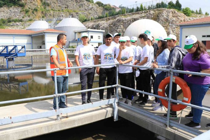Öğrenciler Biyolojik Arıtma Tesisini Gezdi