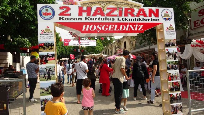 Kozan’da Tarihi Sokaklar Kurtuluş Etkinlikleri İle Şenlendi