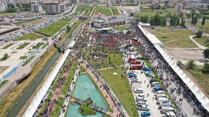 Aksaray Bilim Festivali Kapılarını Vatandaşlara Açtı