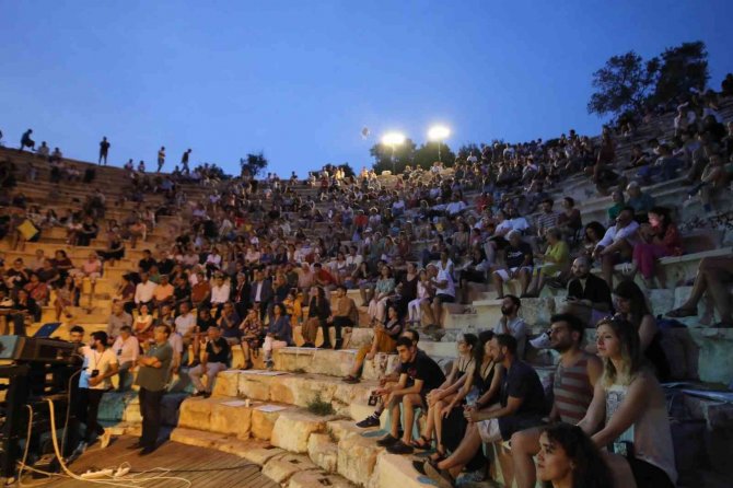 Kaş Uluslararası Kısa Film Festivali Başladı