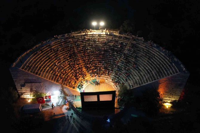 Kaş Uluslararası Kısa Film Festivali Başladı