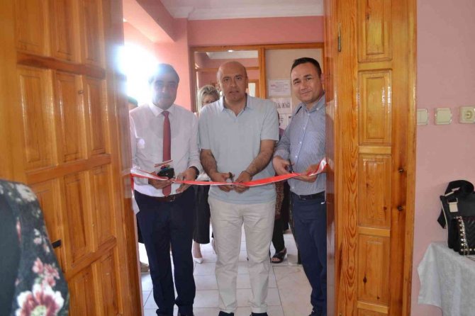 Hem Bostancı Sergisi Açıldı