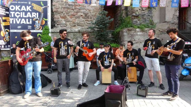 Bursa’da Sanat Sokağa Taştı