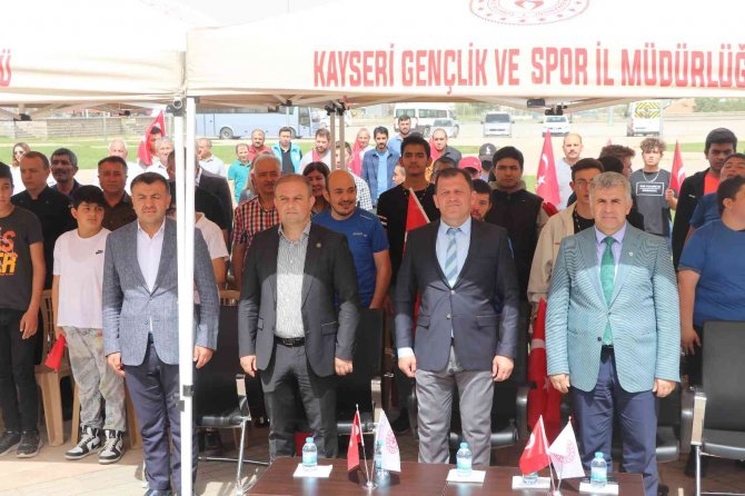 Kayseri’de ‘Spor Aşkı Engel Tanımıyor’