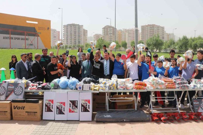 Kayseri’de ‘Spor Aşkı Engel Tanımıyor’