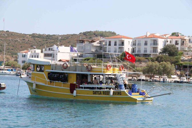 Datça’da Deniz Dibi Temizliği Gerçekleştirildi