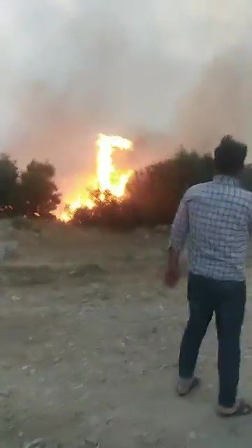 Yıldırım Düşmesi Sonucu Çıkan Yangında 10 Dönüm Alan Zarar Gördü