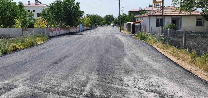 Elazığ’da Asfaltlama Çalışması Sürüyor