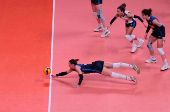 Fıvb Milletler Ligi: Hollanda: 0 - İ̇talya: 3