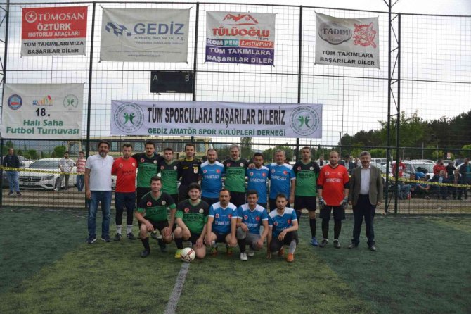 Gediz’de 18. Halı Saha Futbol Turnuvası Başladı