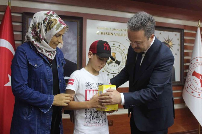 Giresun’da Diyabet Hastası Çocukların Hayatını Kolaylaştıracak Sensörlü Ölçüm Cihazı Dağıtıldı