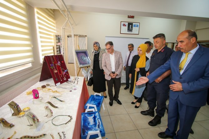 El Emeği Göz Nuru Eserler Görücüye Çıktı