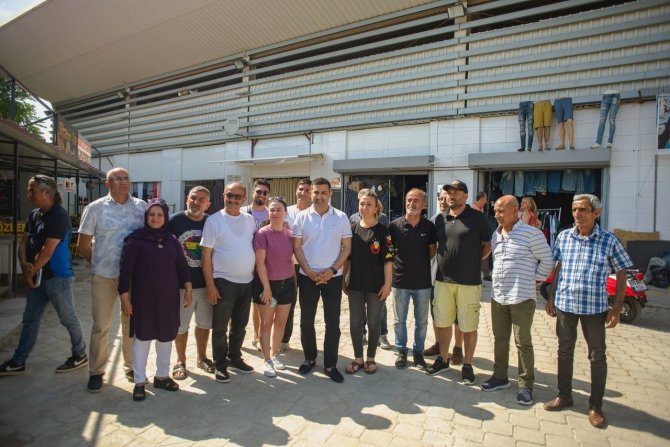 Kuşadası’nda Yiyecek İçecek Tezgahlarında Yüzde Yirmi İndirim