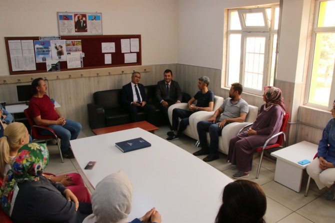 Teltik’ten Malazgirt İ̇lkokulu’na Ziyaret