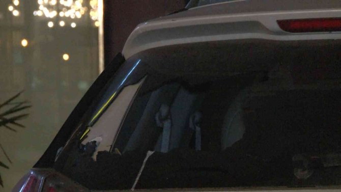 Esenyurt’ta İki Grup Arasında Silahlı Kavga: 1 Yaralı