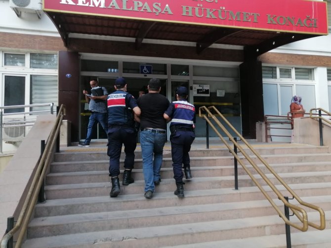İ̇zmir’de Suç Operasyonu: 14 Tutuklu