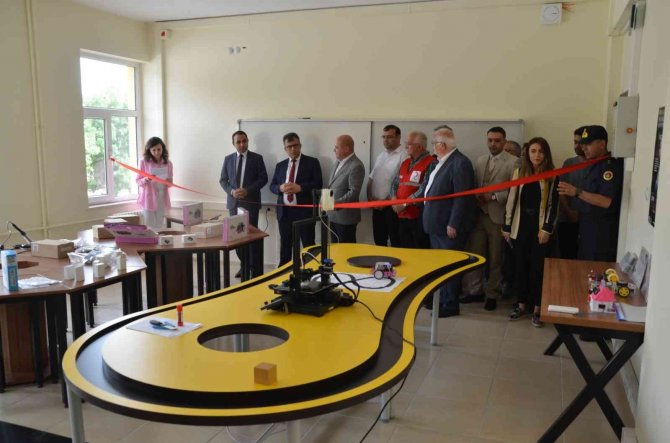 Taşköprü’de Robotik Kodlama Sınıfı Açıldı