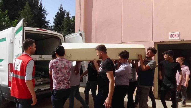 Kilis’te Yanarak Hayatını Kaybeden 2 Kardeş Tek Tabutla Ülkelerine Gönderildi