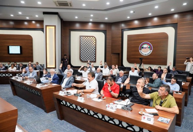 Körfez Belediyesi’nden Hayvan Yetiştiricilerine Büyük Destek