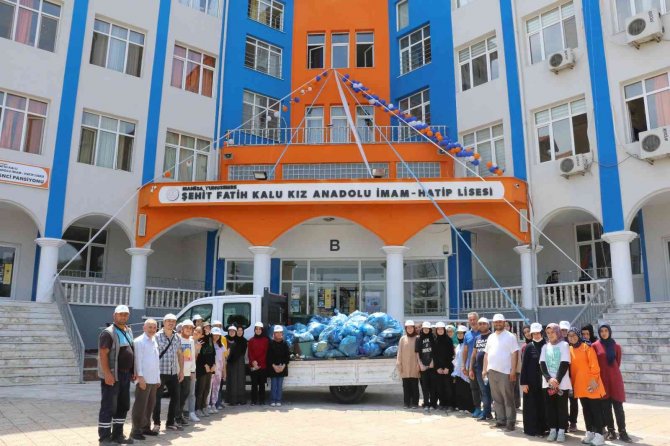 Öğrenciler Doğa Temizliği Yaptı