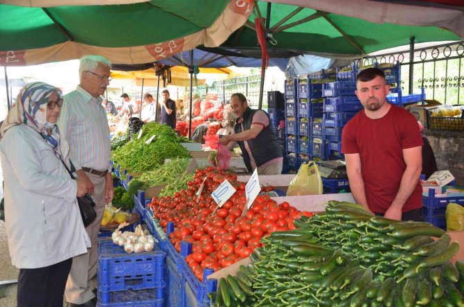 Mayıs Ayında En Çok Paket Turlar Pahalandı, En Fazla Sebze Ucuzladı