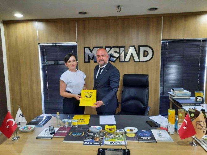 Yurtdışına Ürün Satan İşadamlarına İ̇ngilizce Kursu