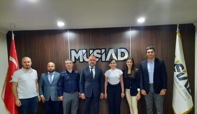 Yurtdışına Ürün Satan İşadamlarına İ̇ngilizce Kursu