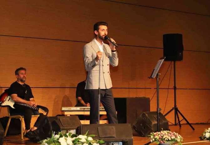 Yazar Mehmet Ercan, ‘1. Kapadokya Kültürel Miras Festivali’nde Öğrencilerle Bir Araya Geldi