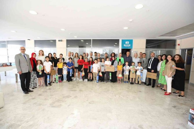 Nilüfer’de Çevreci Öğrenciler Ödüllendirildi