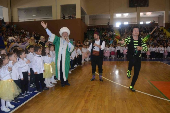 Kur’an-ı Kerim Kursu Öğrencileri Şenlikte Buluştu