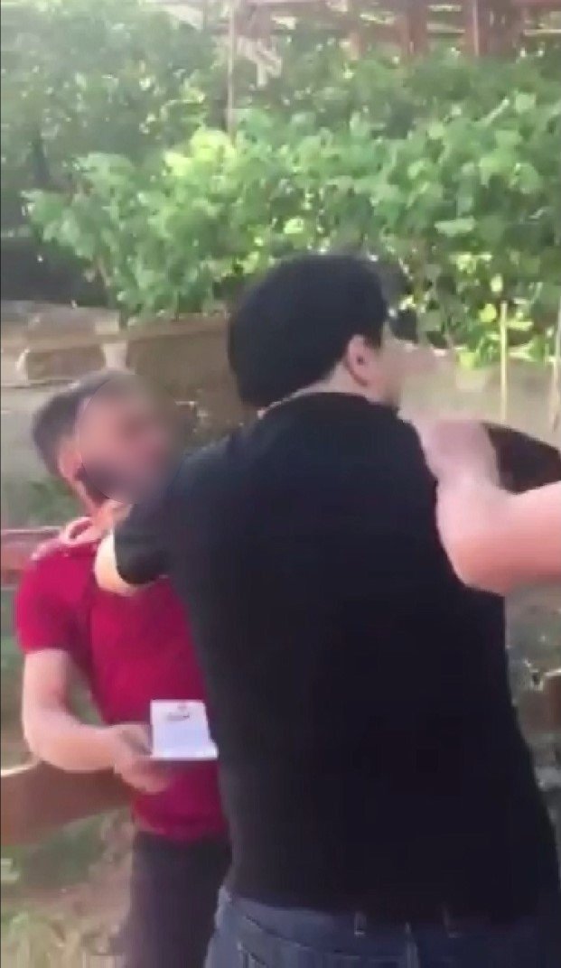 Pendik’te Taciz Krizi: Alkollü Yolcuyu İndirip Darp Ettiler