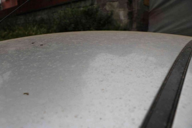 Samsun’da Arabalar Çamurla Kaplandı