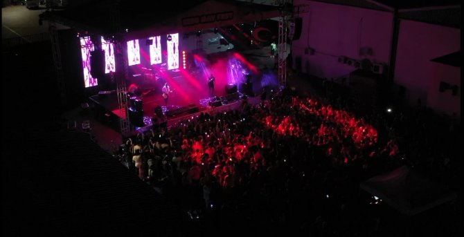 Iesu May Fest İle Gençler Eğlenceye Doydu