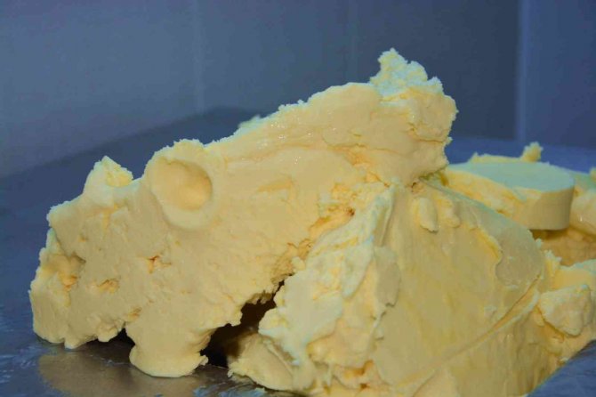 Artan Maliyetler Nedeniyle İnekler Satılınca Tereyağı Üretimi Zora Girdi