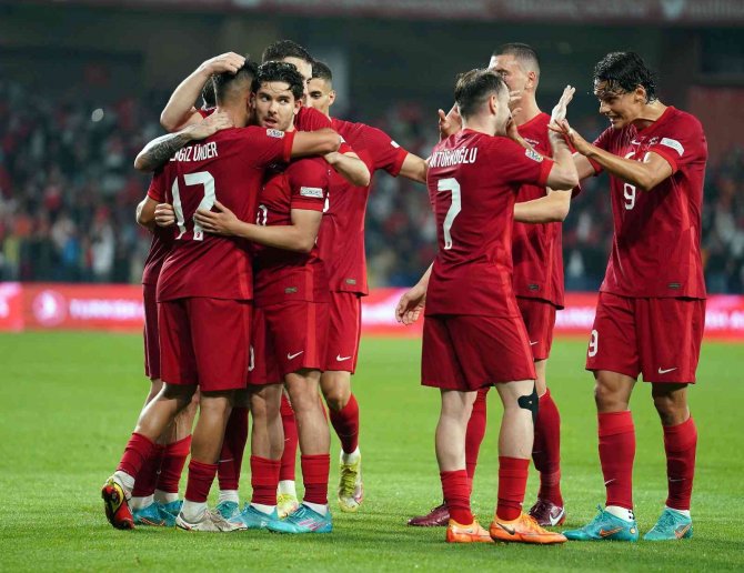 Uefa Uluslar C Ligi: Türkiye: 1 - Faroe Adaları: 0 (İ̇lk Yarı)