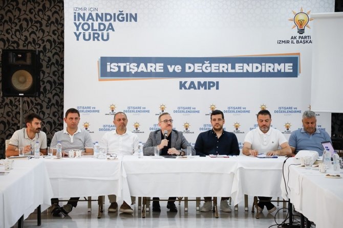 Ak Parti İ̇zmir’de Kamp Bitti