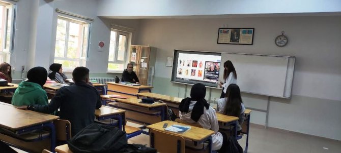 Anadolu Lisesinde “Şehrimi Ve Ülkemi Tanıyorum” İsimli Proje