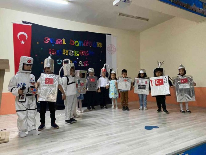 Atık Malzemeleri Geri Dönüştürdüler