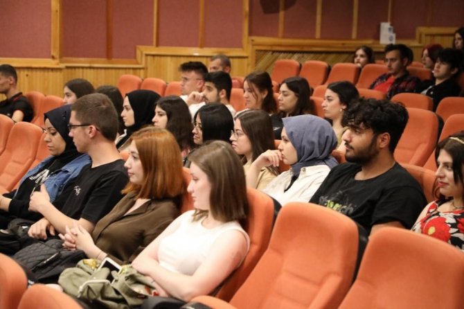 Barü’de “Gastronomi Turizmi Ve Türk Mutfağı” Konuşuldu