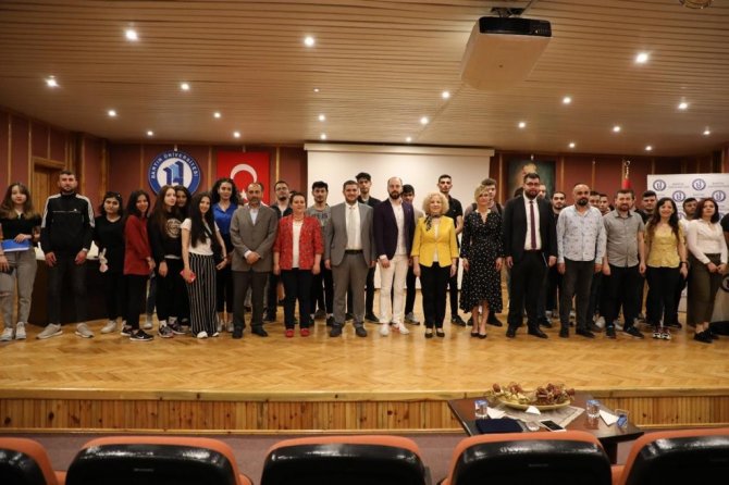 Barü’de “Gastronomi Turizmi Ve Türk Mutfağı” Konuşuldu